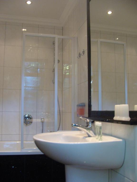 Hotel Im Schwedischen Hof Binz Room photo