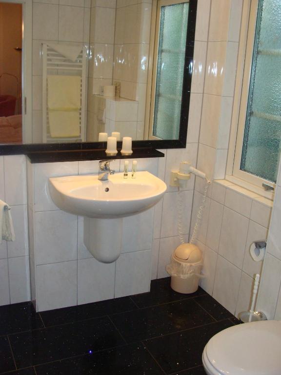 Hotel Im Schwedischen Hof Binz Room photo